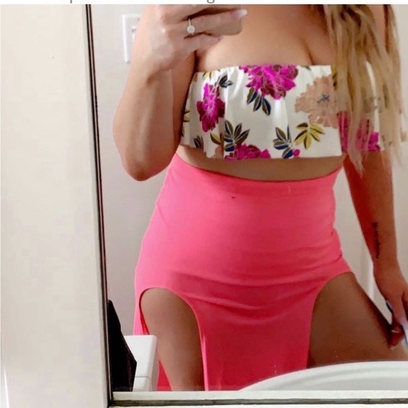 BILLABONG “WHAT I LUV BANDEAU BIKINI TOP” SIZELARGE - Picture 3 of 10